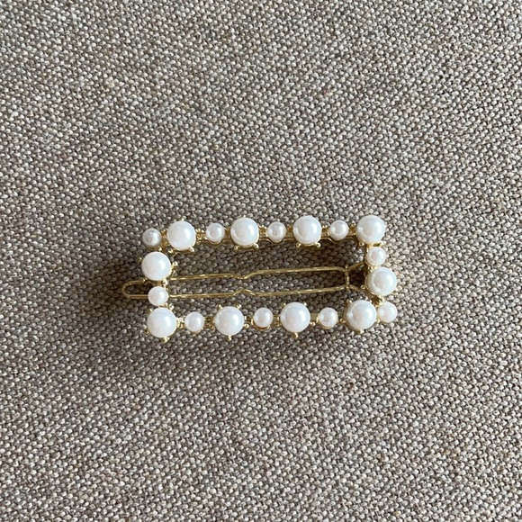 New & Other Stories Paris Atelier Hair Brosch - Picture 2 of 4